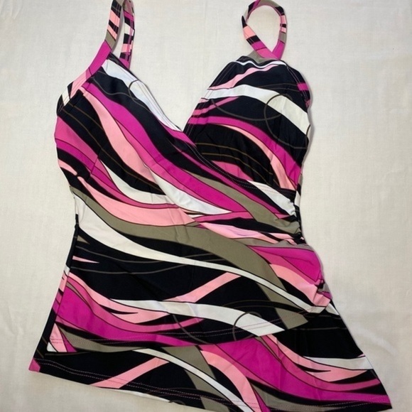 Bikini Top Other - BIKINI Bay layered tankini top‎ size-8